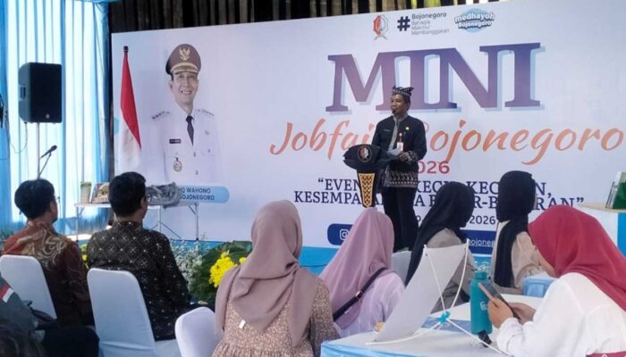 Dinperinaker Gelar Mini Job Fair Bojonegoro 2026 Diserbu 992 Pencaker