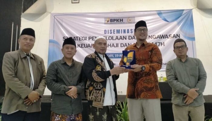 DPR Soroti Transparansi dan Efisiensi Dana Haji dalam Diseminasi BPKH di Kediri