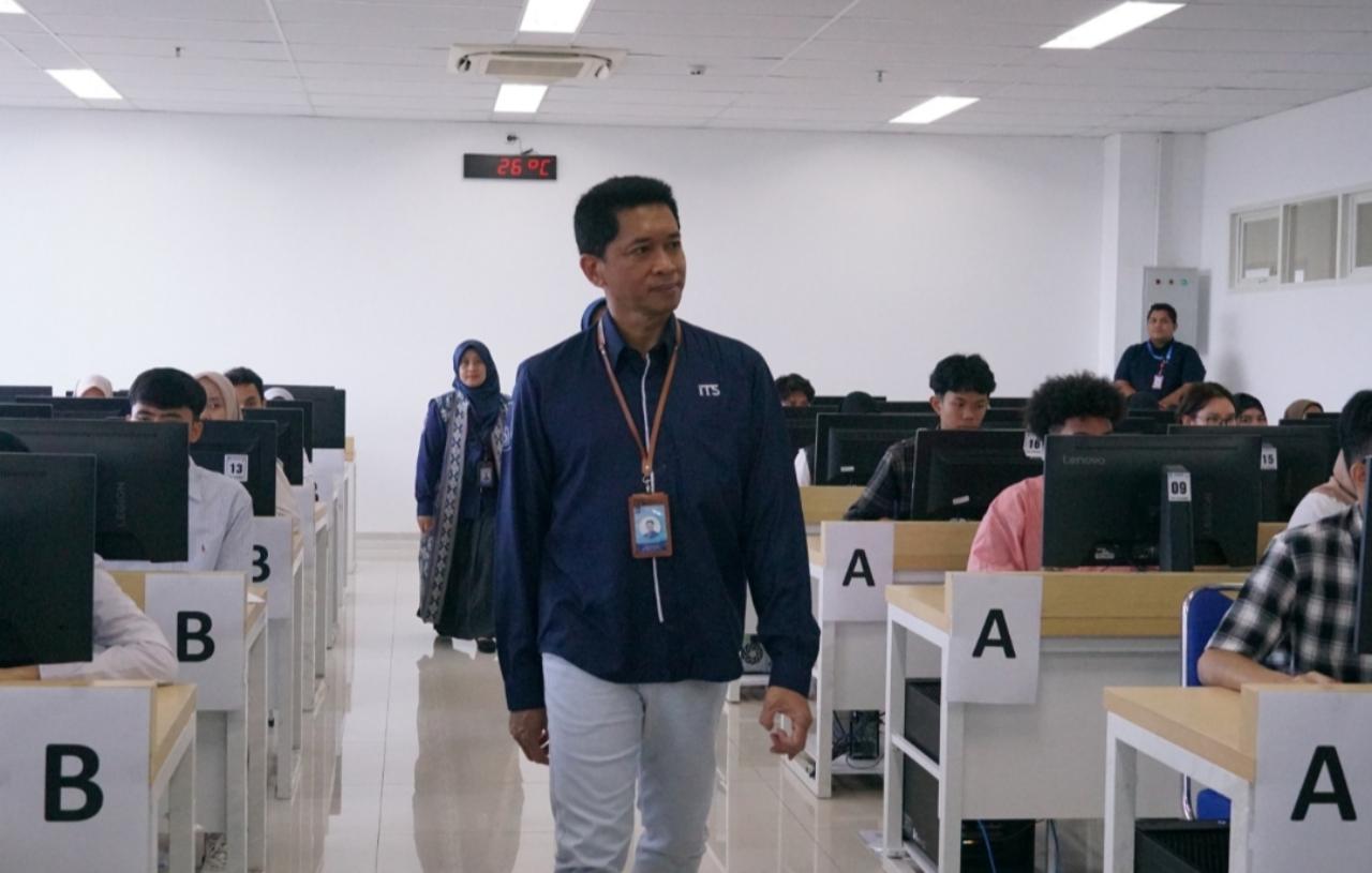 Institut Teknologi Sepuluh Nopember (ITS) kembali menjadi salah satu pusat pelaksanaan Ujian Tulis Berbasis Komputer (UTBK) Seleksi