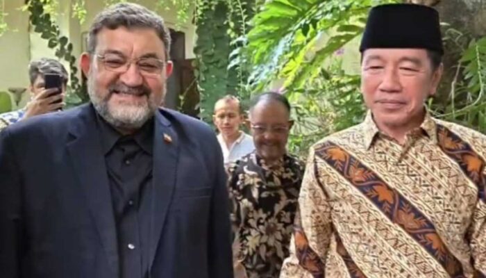 Dubes Iran Temui Jokowi di Solo, Silaturahmi Hingga Bahas Kampanye Anti Perang