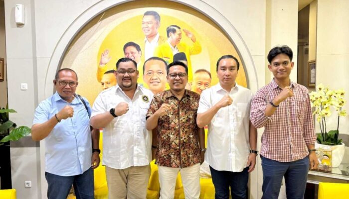 Audiensi dengan DPRD, PERTINA Surabaya Dorong Pembinaan Tinju Berbasis Karakter