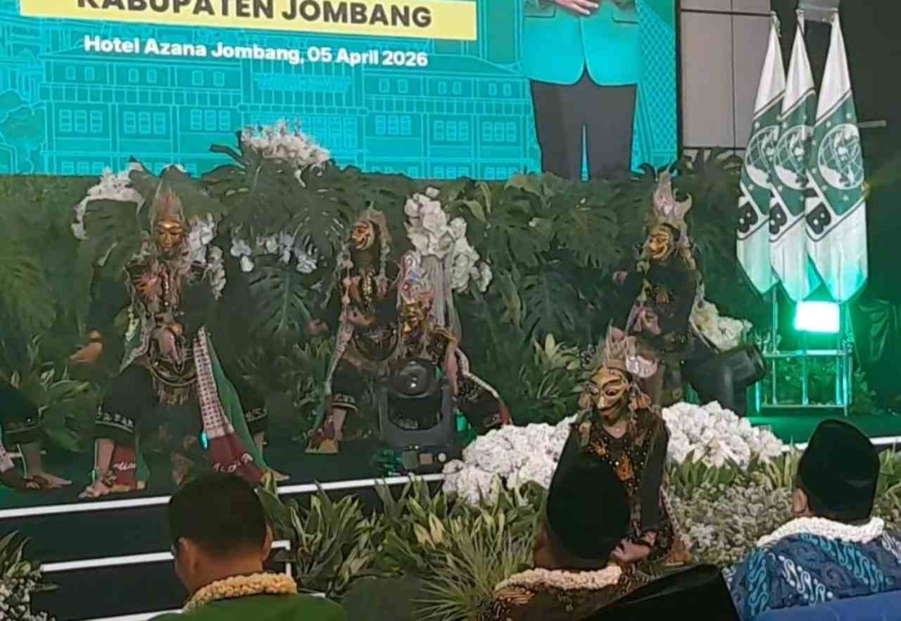 Tari Topeng