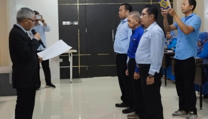Pelantikan Pejabat Struktural UDB Surakarta, Tiga Kaprodi S2 Resmi Dilantik