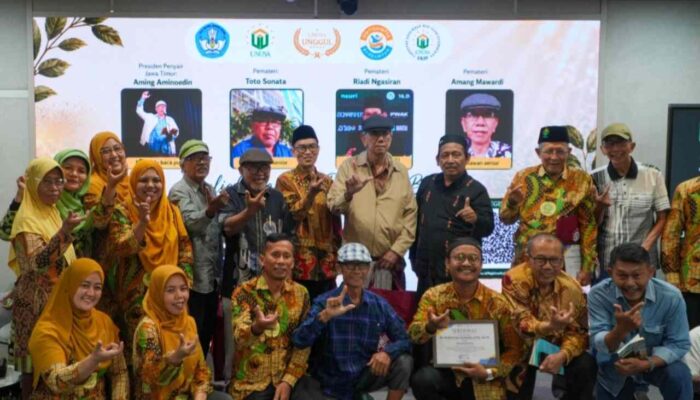 Hari Puisi Nasional di Unusa, Puisi Dijadikan Media Refleksi dan Nalar Kritis