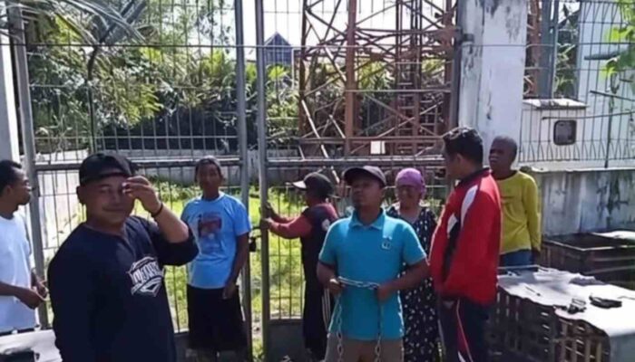 Ganti Rugi Tak Kunjung Dibayar, Warga Wedi Kapas Segel Tower BTS