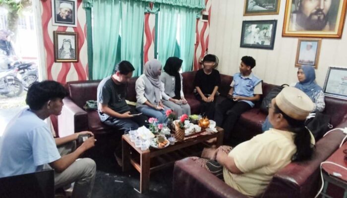 DPC Gradasi Gembleng Pelajar dan Warga Lumajang Ilmu Digital Marketing Bantu UMKM Naik Kelas