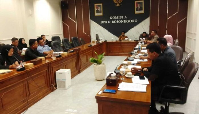 Komisi A DPRD Bojonegoro Minta Pihak Pengembang Segera Beri Hak User