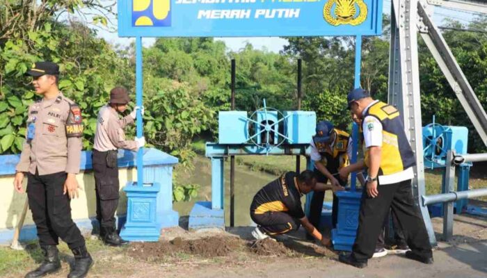 Polres Magetan dan Dinas Terkait Sinergi Rawat Jembatan Merah Putih Presisi Mangge