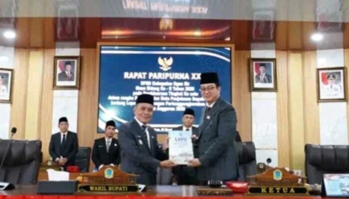 DPRD Ogan Ilir Gelar Dua Rapat Paripurna Bahas Tanggapan Fraksi dan Nota Penjelasan LKPJ 2025