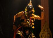 Tari Kelono