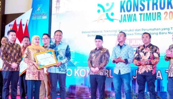 Pemkab Bojonegoro Raih Penghargaan 2 Kategori dari Pemprov Jatim