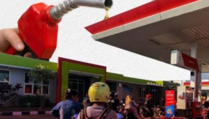 Pertalite di Sejumlah SPBU Jombang Kosong, Warga Terpaksa Antre hingga Beralih ke Pertamax