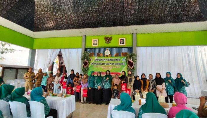 Cantika Wahono Ketua PKK Bojonegoro Kunjungi Desa Jumok, Strategi Cegah Stanting
