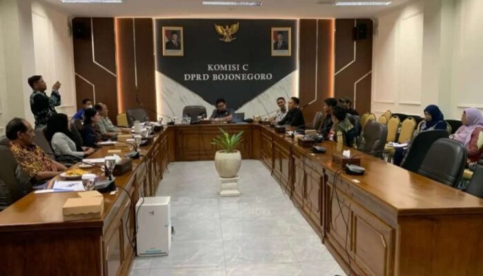 Komisi C DPRD Minta BPR Bojonegoro Beber Penghasilan Konser 3 Dekade