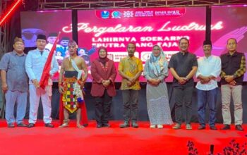 Lestarikan Budaya Lokal, Wiwin Sumrambah DPRD Jatim Gelar Ludruk di Jombang