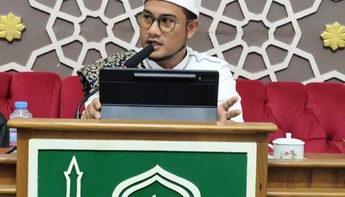 Kajian Bidayatul Hidayah di Majelis Ar-Rohimin, Habib Musthofa Kupas Amanah Kepemimpinan dalam Islam