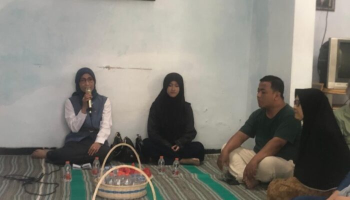Program Pavingisasi Disambut Antusias, Ratih Damayanti: “Jaga Kebersihan, Rawat Hasil Pembangunan Ini”