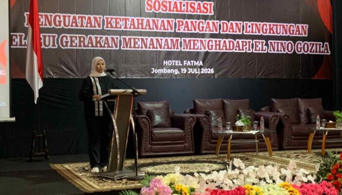 Hadapi Ancaman Kekeringan, Wiwin Sumrambah Dorong Pemuda Jombang Manfaatkan Pekarangan