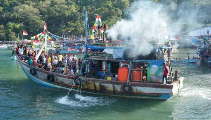 Festival Nelayan Pacitan 2026 Meriah, Wujud Syukur Nelayan dan Pelestarian Budaya Pesisir