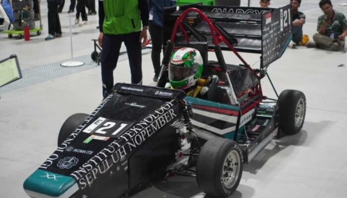 Anargya ITS EV Tim Raih Tiga Gelar di Formula SAE Japan 2026
