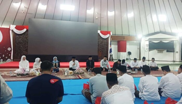 Tasyakuran HUT ke-81 RI di Pendapa Bojonegoro: Khidmat