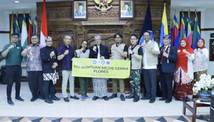 Gerak Cepat UNAIR Bantu Korban Gempa NTT, Tim Aju Medis Dikirim