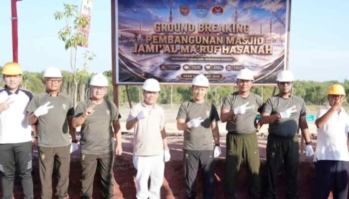 Wabup Ogan Ilir Haji Ardani dan Pangdam II Sriwijaya Ground Breaking Masjid Jami