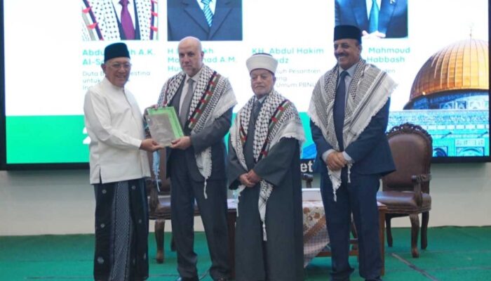 Muhadhoroh Ammah di Tebuireng Jombang Hadirkan Tokoh Palestina dan Ulama