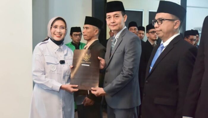 Patria Jabat Kadindik Lumajang, Ini Bagian Penyegaran dan Rotasi Jabatan
