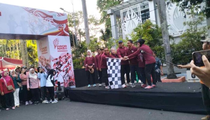 Ramaikan HAORNA 2026, Pemkab Bojonegoro Gelar Jalan Sehat dan Senam Massal