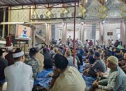 Hadirkan Ustaz Syafiq Riza Basalamah, Ratusan Jamaah Padati Masjid Samsul Huda Kota Madiun