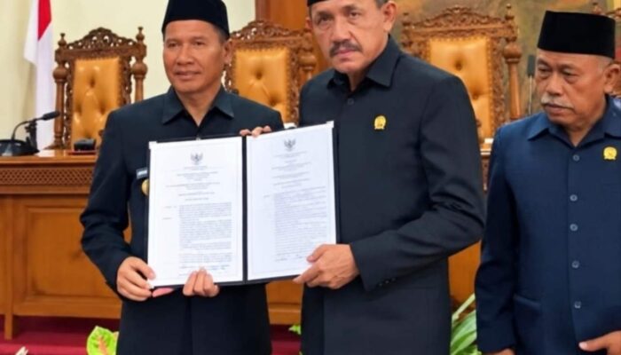 Ranperda Perubahan APBD 2026 dan APBD 2027, Diparipurnakan di DPRD Tulungagung