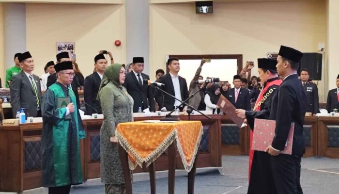 Riyin Nur Asiyah Resmi Nahkodai DPRD Magetan 2024-2029