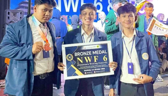 Inovasi Budidaya Rumput Laut Berbasis AI dan IoT Antar Mahasiswa UNAIR Raih Bronze Medal