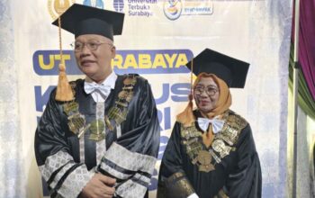 Wisuda UT