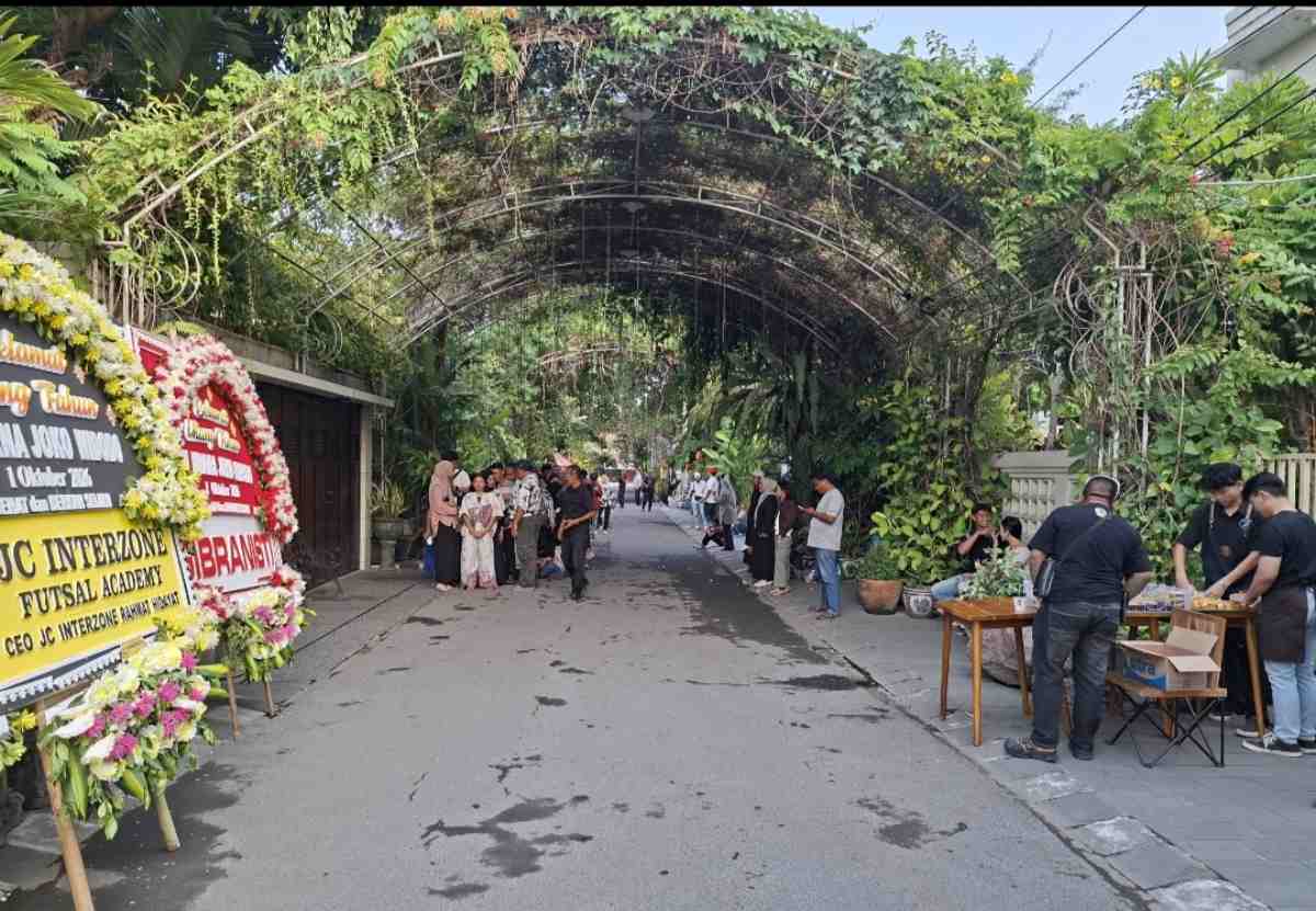 Ultah Iriana