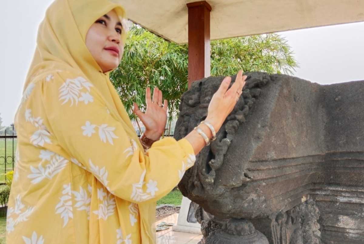 Yoni gambar