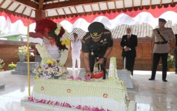 Ziarah Makam